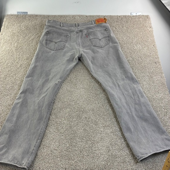 Levi Strauss 501 Jeans Mens 42x32 Gray Button Fly Straight Leg Denim Utility - Picture 10 of 10